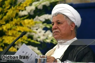خاطرات آیت الله هاشمی، ۸ تیر ۱۳۷۷/ بعد از قدم زدن در کنار دریا گزارشها را توسط کامپیوتر سیار دیدم