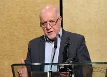 واحدهای قدیمی پالایشگاه آبادان برای افزایش جاذبه‌های گردشگری حفظ شود