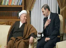 ویراستار خاطرات آیت الله هاشمی رفسنجانی خطاب به دکتر ولایتی: چرا اجازه می‌دهید زندگی سابقون انقلاب را مثله کنند؟/ این آسیاب به نوبت است!
