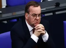 وزیر دفاع آلمان: روسیه پهپاد‌های خود را برای ایجاد هراس در برلین، به پرواز در می‌آورد