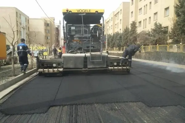 پشت پرده پویش «آسفالت» در تهران/ شهرداری روی میلیاردها تومان آسفالت می‌کشد/ درآمد ۱۰۰۰ میلیارد تومانی شهرداری از «تراشه آسفالت» بدون تعریف در بودجه سالانه/ چند بار آسفالت کردن کوچه‌ها، برای شهرداری چه منفعتی دارد؟