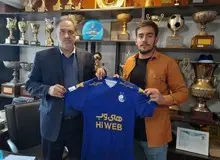 دروازه‌بان پرسپولیس رسماً استقلالی شد