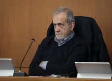 تذکر ۵۲ نماینده مجلس به پزشکیان؛ در انجام مذاکرات با آمریکا و سه کشور اروپایی تجدیدنظر کن! + جزئیات