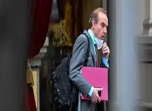 پلیس آلمان:هماهنگ‌کننده مذاکرات برجام  پس از ترک تهران ۴۰ دقیقه بازداشت شد / این بازداشت بر اساس شاخص‌های رایانه‌ای صورت گرفت؛ یکی از دلایلش به مسیر پروازی او مربوط بود 