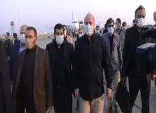 عباس عبدی: ساختاری که علیه رییس مجلس خود تجسس رسمی کند، با مردم عادی چه برخوردی  دارد؟!/ به کار بردن تعبیر پروژه امنیتی و توطئه یک نهاد علیه قالیباف تف سر بالاست/ قالیباف به خاطر نداشتن مشاور آگاه و دلسوز همیشه در دقیقه ۹۰  می بازد