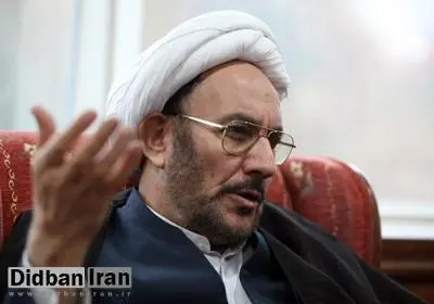 یونسی: امام به تکخوانی زنان اجازه دادند