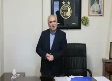 فتح‌الله‌زاده استعفا کرد
