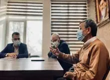 افشاگری «ارزی» احمدی‌نژاد: همان هایی که مامور کنترل بازار بودند، ارزها را گران می‌فروختند