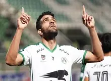 گلزنی مدافع ذوب‌آهن درون زمین پس از گلی که بیرون زمین کاشت