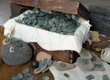 کشف کوه جواهرات ۳۸۰۰ ساله یک خانواده