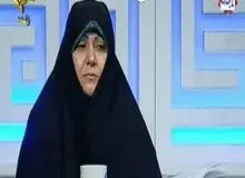 فیلم/راهکار صدا و سیما برای خانه دار شدن؛ ۴۰ روز نماز به نیت مسلم بن عقیل بخوانید یا یک سال صبح جمعه غسل کنید
