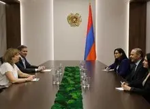 رایزنی مقام ارشد امنیتی ارمنستان با سفیر آمریکا درباره توافق باکو-ایروان