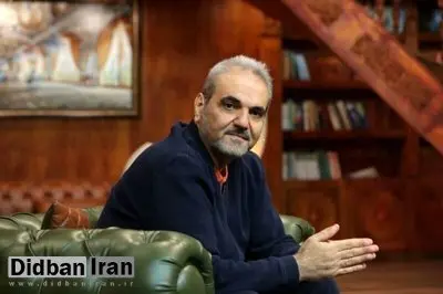 چرا هنوز جواد خیابانی گزارش می‌کند؟