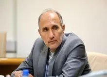 نماینده مجلس: نباید بگذاریم آش خیانت به مردم آنقدر شور شود که رهبری وسط کار بیایند/ خودروسازان مردم را به سخره گرفته اند