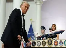 روز نخست در کاخ سفید با صدور ده‌ها فرمان اجرایی جدید؛ ترامپ به نماینده خود در امور ایران هم رحم نکرد