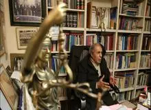 خرمشاهی، حقوقدان: در پرونده مهرجویی، قاتلان صحنه سازی کرده اند