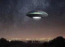 ادعای جنجالی یک دانشمنددر لندن: شاید بیگانگان حیات را به زمین آورده باشند