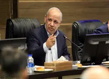 استخدام در کشور بر مبنای عدالت است
