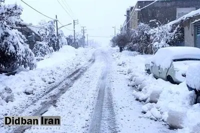 بارش برف جاده چالوس و آزادراه تهران-شمال را بست