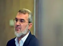 رویانیان: تاج باید عذرخواهی کند/ نتایج تیم ملی تاسف‌بار بود