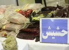 نیروی انتظامی:  (ع . ت) سرکاروان معروف قاچاق و عامل حمل صدها تن مواد مخدر به داخل ایران بازداشت شد  