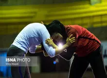 پخش گزارش مسابقات کشتی و فوتسال زنان در رادیو با گزارشگر زن

