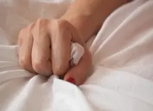 کارزاری برای ممنوعیت انجام تست بکارت به دست پزشکان