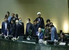 یک سایت اصولگرا به اظهارات روزگذشته  قالیباف انتقاد کرد/  فعلاً خیلی زود است که درباره عملکرد مجلس قضاوت قطعی داشته باشید