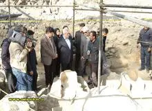 استاندار: پنج میلیارد ریال برای ادامه کاوش باستان شناسی در میدان امام همدان اختصاص یافت