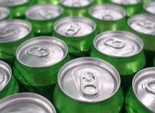 چند نکته درباره مضرات نوشیدنی‌های انرژی‌زا