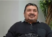 خورشیدی آزاد: مردم گفته اند یا رای نمی دهیم یا به احمدی نژاد رای می دهیم/ خاتمی به اصرار رهبری از وزارت ارشاد برکنار شد