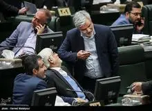 محمود صادقی: تردید دارم که عارف استعفا داده باشد/ عملکرد عارف را در شورای عالی سیاستگذاری را مثبت بود