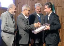 تقدیر از دکتر محمد شیخان در بیستمین دوره سمپوزیوم بین المللی روابط عمومی 