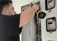 برقکار شبانه‌ روزی در تهران، اطمینان و سرعت در خدمات برقی