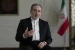 عراقچی: ایران با عظمت هست یا نیست به خودمان مربوط است، آمریکا به نظامی که انتخاب کرده‌ایم احترام بگذارد