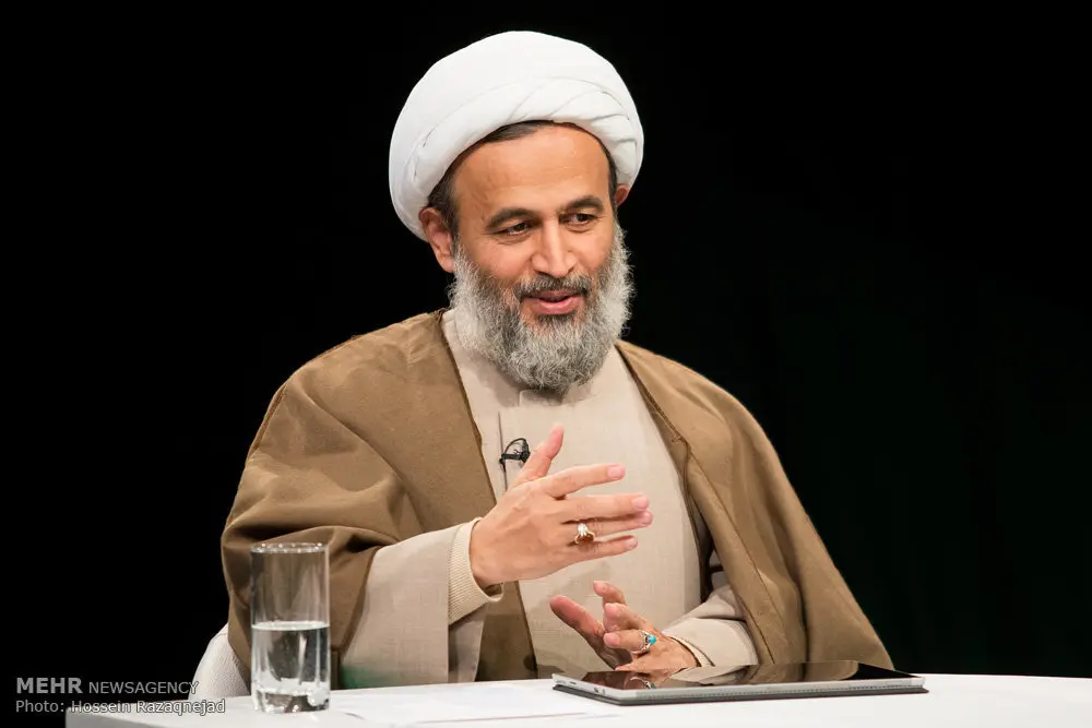 حجت الاسلام پناهیان: نتیجه دو قطبی سازی قهره با صندوق‌ها است/  نیروهای اطلاعاتی ما هنوز استخراج کنند که چه کسانی فضای دو قطبی را در کشور ما ایجاد کردند چه بسا کار صهیونیست‌ها باشد 