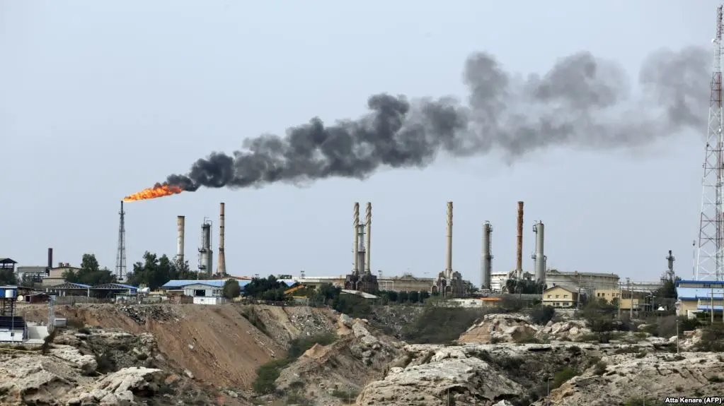 هوک: سه کشور دیگر واردات نفت از ایران را به صفر رساندند