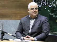 ‏جعفرزاده ایمن آبادی: در این یکسال فقط یک بار صدای آقای عارف شنیدم/ عارف نسبت به نمایندگان مجلس، نگاه بالا به پایین دارند