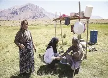 رنج طبیب شدن/ چند ماه است که حقوق مان را نداده اند 