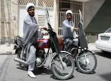 طلبه، عشق موتور کراس: ما یک گروه داریم که همه طلبه‌های موتورسوار دور هم جمع شده‌ایم

