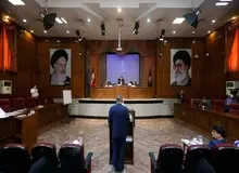 نماینده دادستان: اسنادی وجود دارد که ارز در بازار فروخته شده است/ اسدبیگى نمى‌تواند ذینفع واقعى را مشخص کند/ اسدبیگى ١٢ هزار دلار و ١٠٠ سکه به صالحى داده است