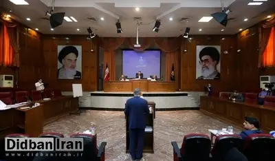 نماینده دادستان: اسنادی وجود دارد که ارز در بازار فروخته شده است/ اسدبیگى نمىتواند ذینفع واقعى را مشخص کند/ اسدبیگى ١٢ هزار دلار و ١٠٠ سکه به صالحى داده است