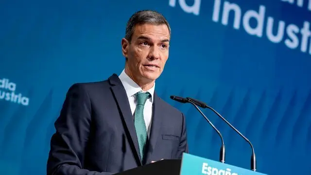 سانچز: ارتش اروپایی باید ایجاد شود؛ نباید به صنایع آمریکایی وابسته شویم