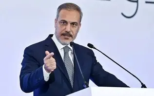 وزیر خارجه ترکیه: تصمیم گرفته ایم تمام روابط اقتصادی و تجاری خود با اسرائیل را قطع کنیم 