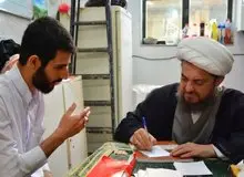 دفتر عباس تبریزیان: کسی که ادرار شتر نوشید از ما نبود؛ ما فقط روغن بنفشه تجویز می  کنیم /ادرار شتر در مواقع اضطراری توصیه می شود نه همیشه!/  با مدفوع انسان داروی شیمیایی می سازند