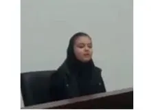 ستاد امر به معروف به آواز خوانی دختر کرجی در اداره ارشاد واکنش نشان داد/ اداره کل ارشاد توبیخ شد/FILM