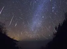 مهم‌ترین بارش شهابی سال ۱۴۰۴ / بین ۱۰۰ تا ۱۵۰ شهاب در ساعت قابل مشاهده خواهد بود