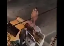 جزئیات برهنه شدن یک زن روی خودروی پلیس در مشهد + فیلم