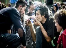 بهرامی، فعال حوزه اعتیاد: آن‌قدر پاتوق به زاکانی نشان می‌دهم که شرمنده حرفش شود/ شهرداری به معتادان مانند زباله نگاه می‌کند/ یک مافیا پشت کسب‌وکار مراکز ماده ۱۶ وجود دارد/ برخی مسئولان می‌خواهند معتاد دوباره مصرف کند تا دکانشان بچرخد