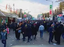 ورود آمبولانس‌ها به مسیر منتهی به گلزار شهدا